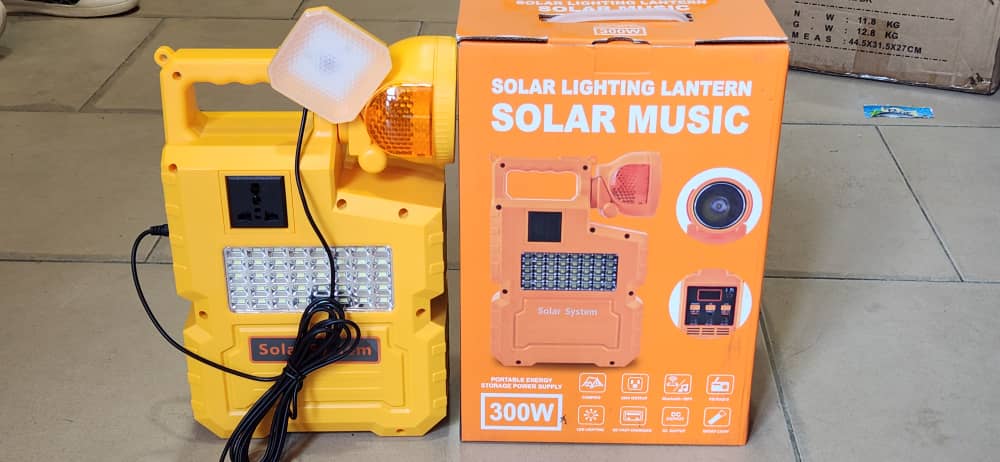Sun Sharing 300W Power Storage Solar Generator with Solar Panel