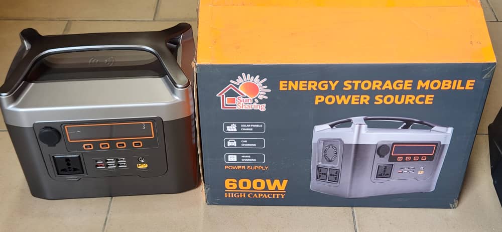 Sun Sharing 600W Power Storage Solar Generator